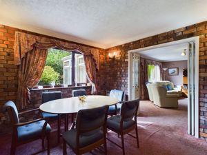 Dining room- click for photo gallery